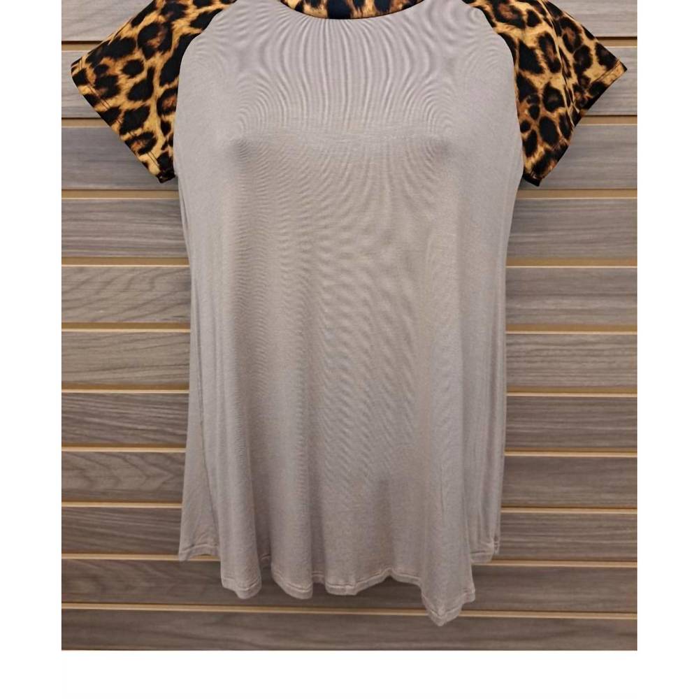 NEW COLOR BEAR women's leopard sleeve solid bodice tee in brown